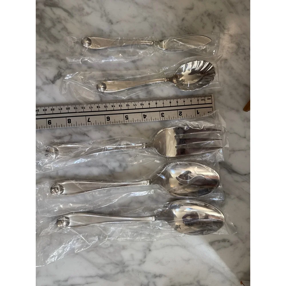 Oneida Garnet 18/10 Stainless Steel 5 Piece Hostess Serving Set Glossy Ridged